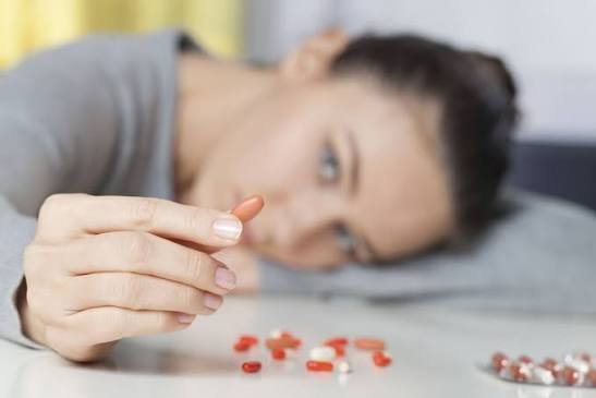 Depression Medicine: Uses, Side Effects, and Price in the USA